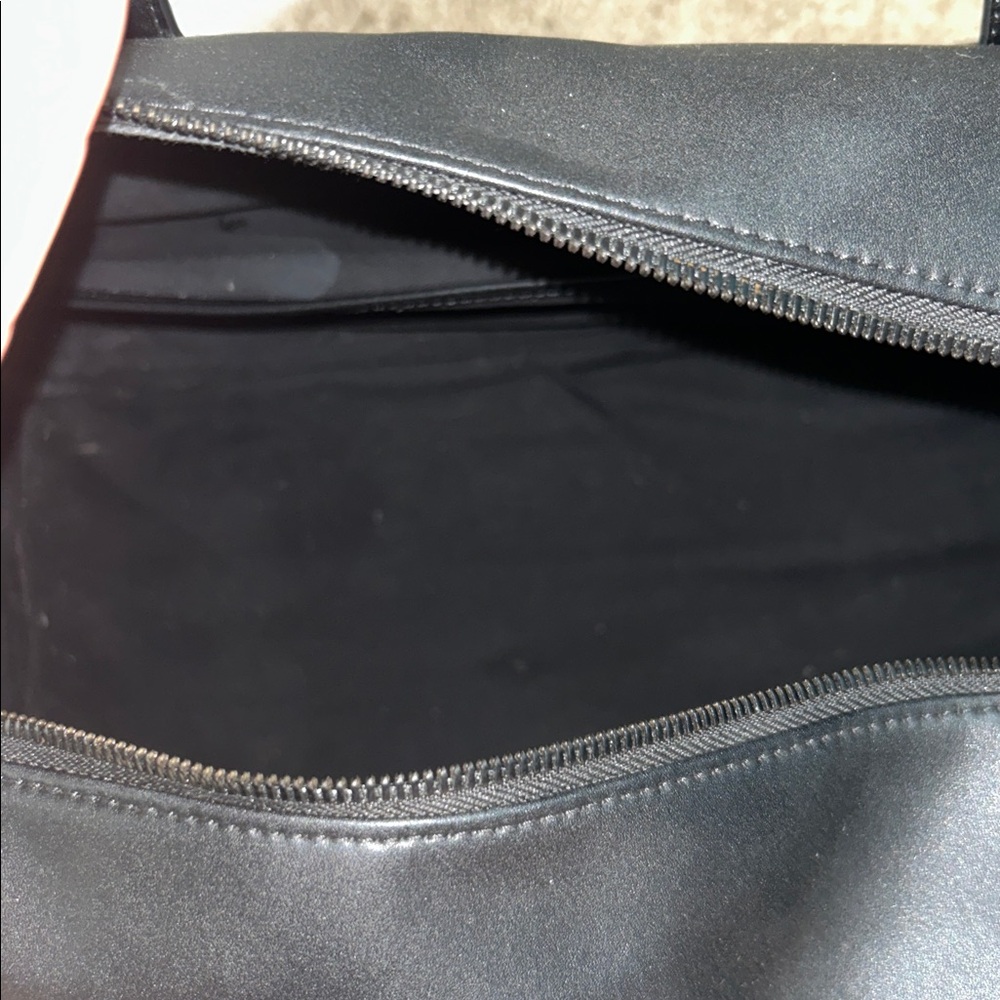 MONOS Metro Carry-All Duffel - Picture 8 of 12